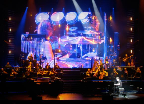 Yanni at San Diego Civic Theatre